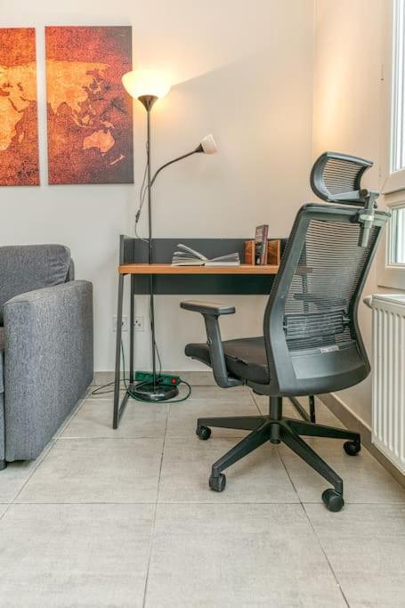 Bel Appartement-Garage Prive-Balcon-Wifi Fibre Rhut エクステリア 写真