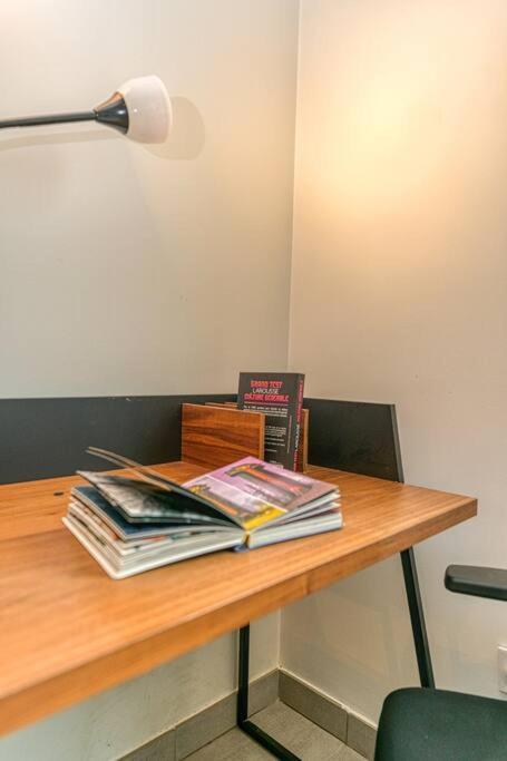 Bel Appartement-Garage Prive-Balcon-Wifi Fibre Rhut エクステリア 写真