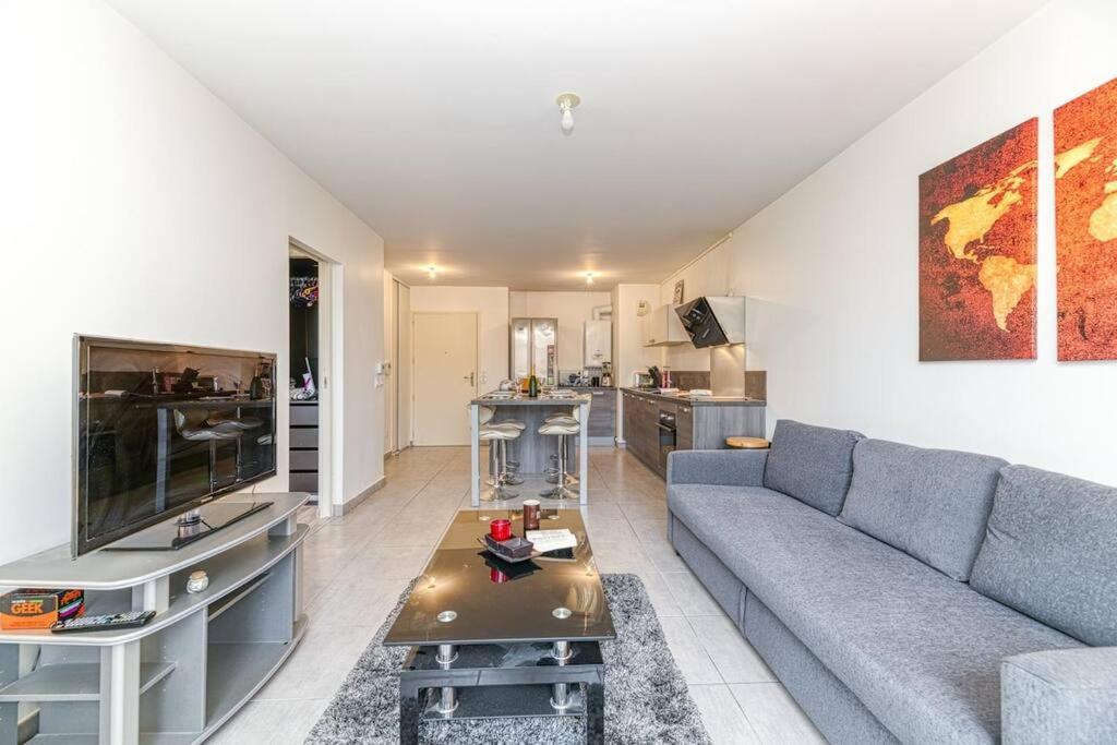 Bel Appartement-Garage Prive-Balcon-Wifi Fibre Rhut エクステリア 写真
